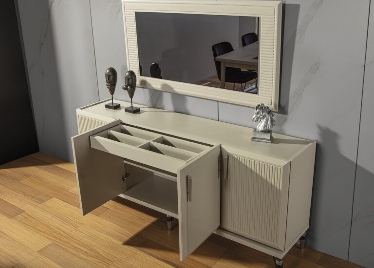 CLASS BEIGE DINING ROOM