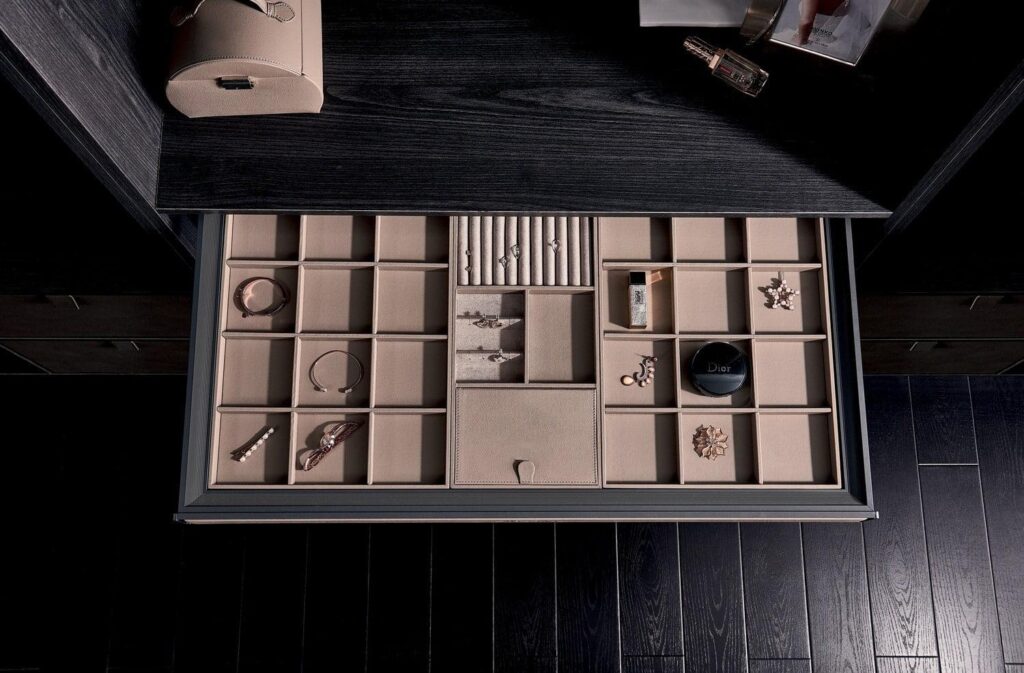 Multifunctional Storage Tray