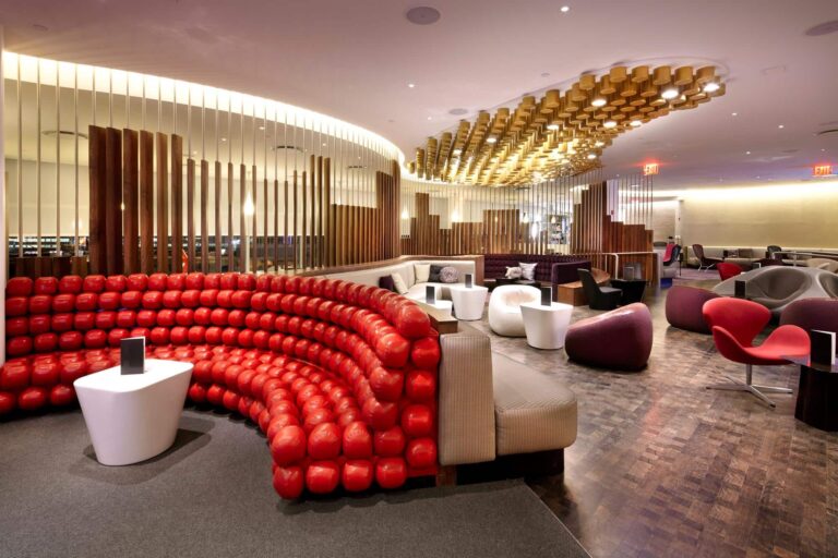 Airport-Lounge