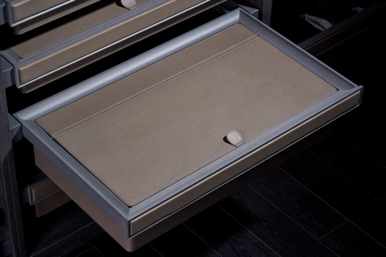 Women’s Underwear Storage Basket-with Cover