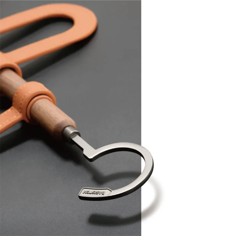 Walnut U-Scarf Hanger