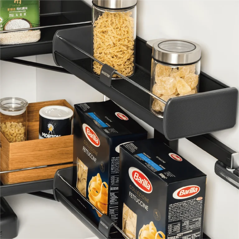 Linkage Pull-Out Pantry