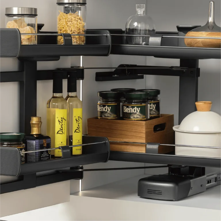 Linkage Pull-Out Pantry