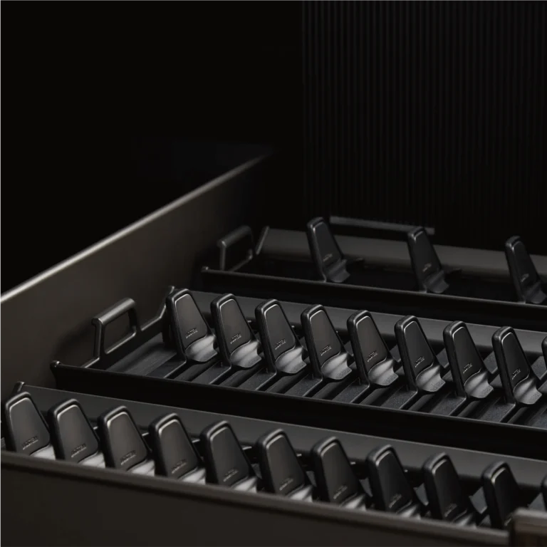 Plate & Bowl Pull-Out Drawer Sets B